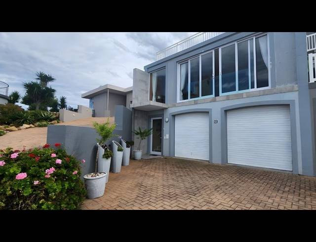 4 BEDROOM HOUSE FOR SALE IN PINNACLE POINT GOLF ESTATE